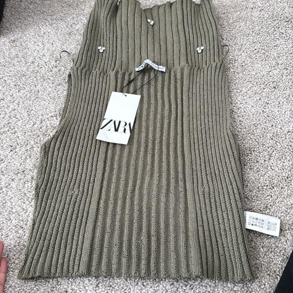 Knit off the shoulder - Picture 4 of 8